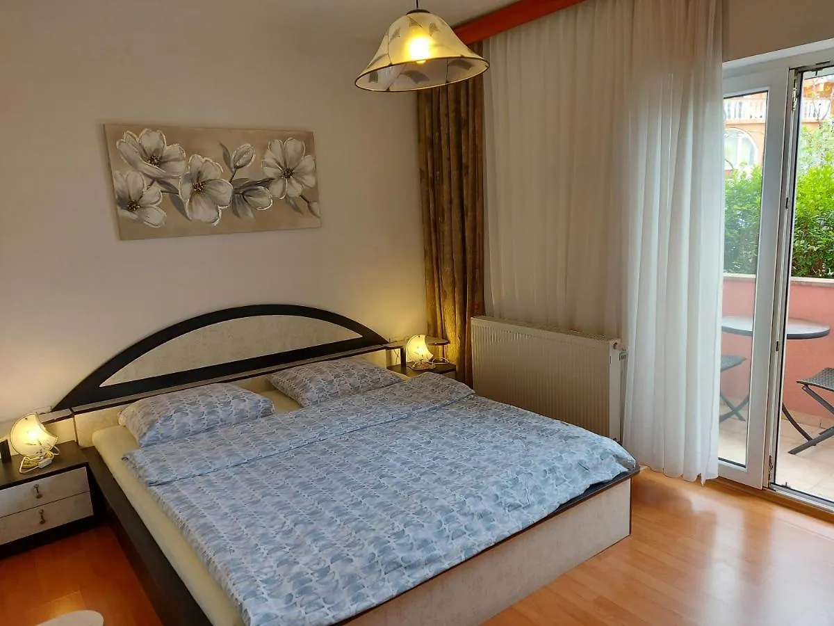 Pensjonat Apartments & Rooms Nensi Baška Chorwacja
